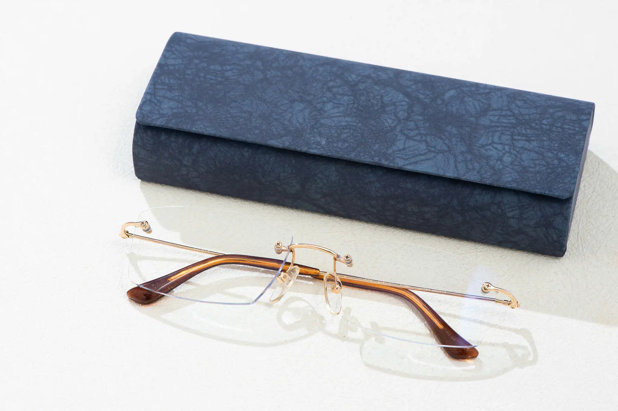 Gọng 3 mảnh vàng đúc Paris Miki phiên bản Super Smooth